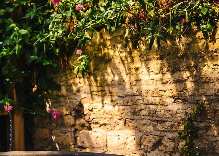 Apartmán Fraichement Renovee - Jacuzzi Au Coeur De